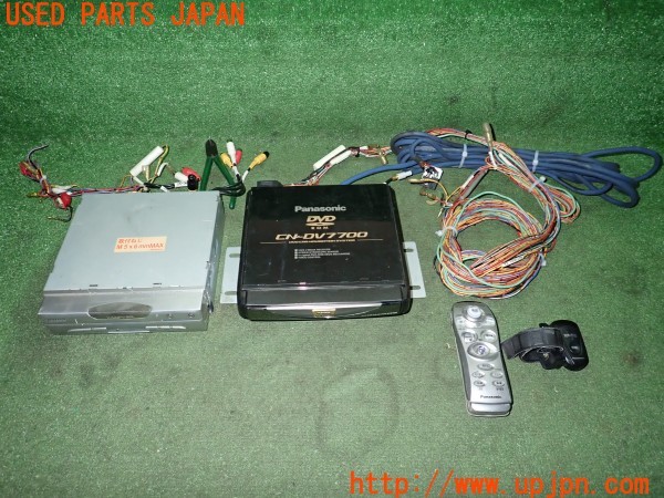 3UPJ=24770502]ハイエースワゴン(KZH100G)Panasonic パナソニック YEP0FX4010 CN-DV7700SD DVDナビ 中古_m0