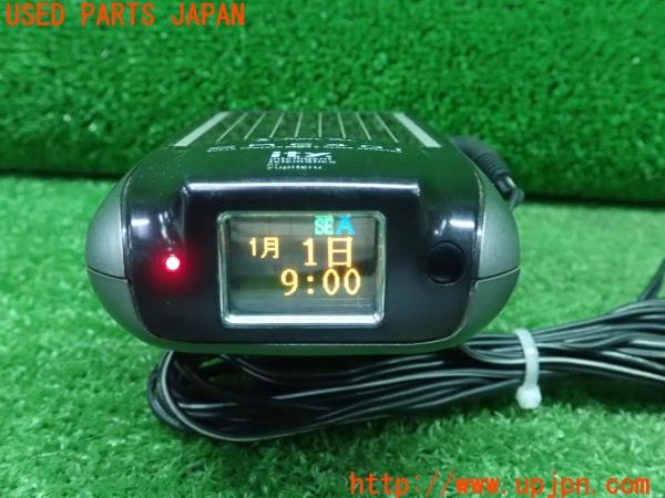 3UPJ=24800575]VW ゴルフ GTI(1HABF)Yupiteru ユピテル レーダー探知機 ソーラーバッテリー ELディスプレイ GPS内蔵 SR640i 中古_m3
