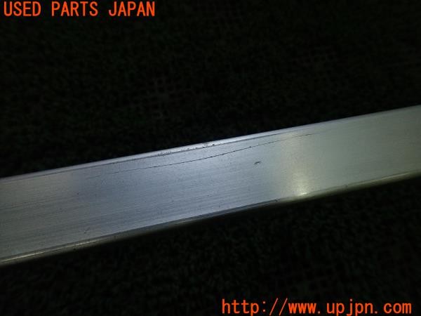 3UPJ=24810705]ユーノス ロードスター Sスペシャル タイプI(NA8C)純正流用 M2-1028専用 フロントタワーバー 中古_m4