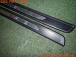 3UPJ=24870616]BMW M3 クーペ(WD40 E92)後期 純正 スカッフプレート 中古_s2