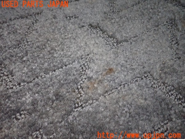 3UPJ=24950634]クラウンマジェスタ(JZS177)純正 ラゲッジマット 中古_m2