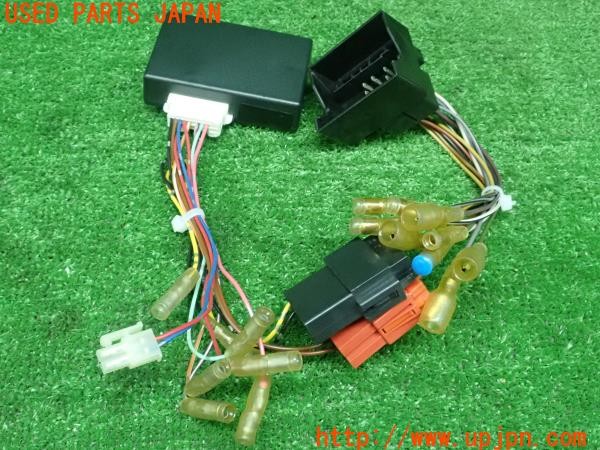 3UPJ=24980604]VW ゴルフ R32(1KBUBF)kanatechs カナテクス CAN-Bus インターフェースユニット オーディオ取付キット KNA-106 中古_m1