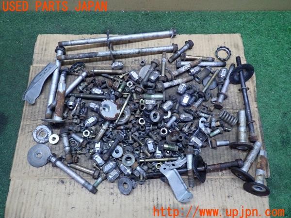 3UPJ=24990720]ハイラックスサーフ(KZN185W)前期 ネジ・ナット・ステー類 セット ジャンク_m0