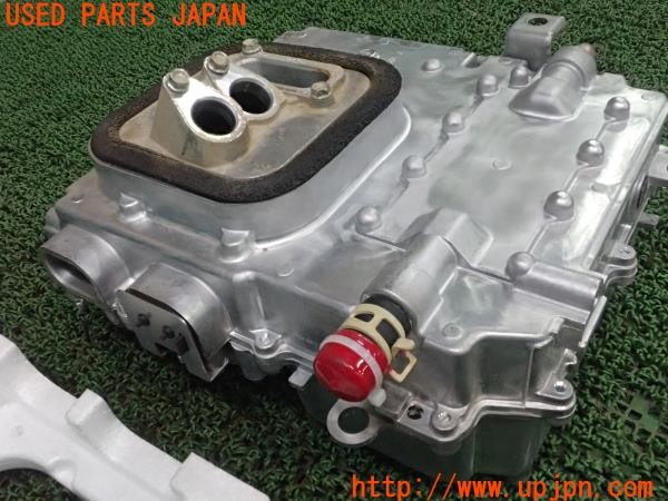 3UPJ=25040112]エクリプスクロス PHEV(GL3W)純正 リアモーターコントロールユニット RMCU 9410A199 中古_m2