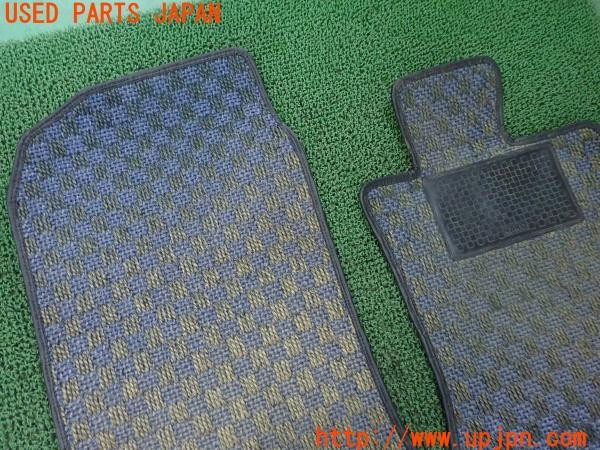 3UPJ=25100629]BMW ミニ ジョンクーパーワークス(MFJCW R56)KARO カロ フロアマット フロント 2枚 中古_m2