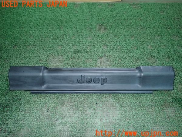 3UPJ=25140047]ジープラングラー(TJ40S)純正 55155667AF フロントバンパーカバー プロントパネル 中古_m0