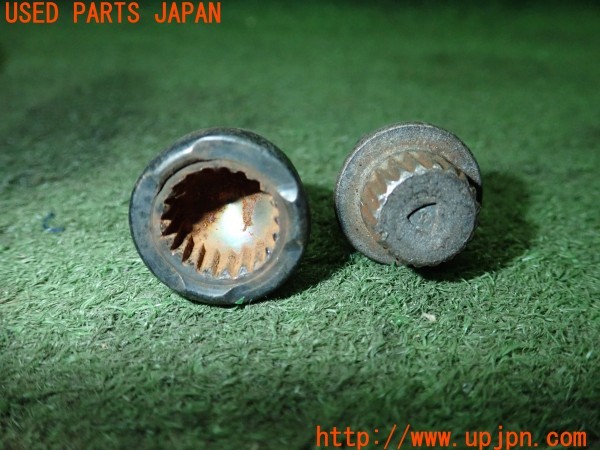3UPJ=25150968]BMW Z3 ロードスター(CL20  E36/7)後期 純正 ホイールロックボルト 中古_m2