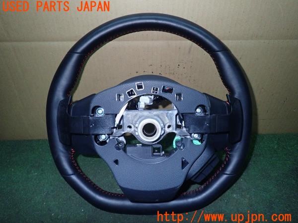 3UPJ=25180617]レヴォーグ STI Sport R EX(VNH B型)純正 ステアリング 中古_m1