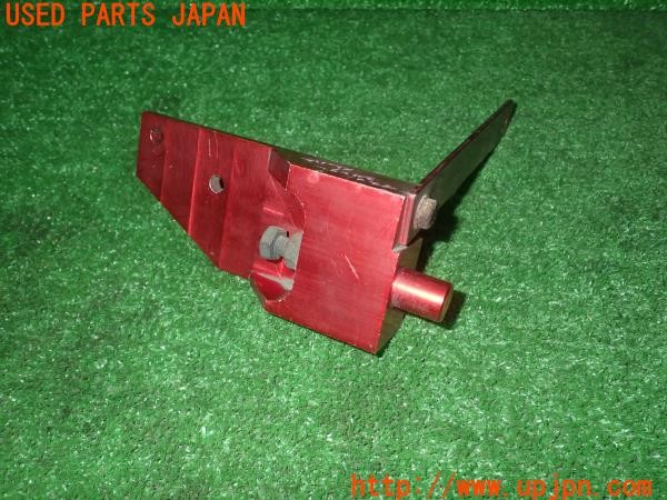 3UPJ=25210320]サバンナRX-7(FC3S)社外 ブレーキマスターシリンダーストッパー 中古_m0