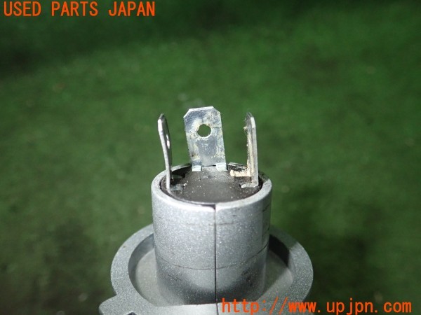 3UPJ=25220505]ハイエースバン 200系(KDH201V 2型)社外 LEDバルブ① ヘッドライト 中古_m4