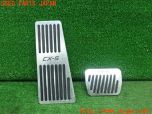 3UPJ=25250630]CX-5(KF2P)社外 ペダルカバー フットレスト ブレーキ 2点 中古_s0