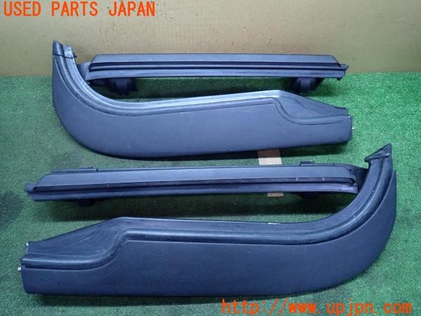 3UPJ=25260013]ジープラングラー(TJ40S)純正 55175858A 55175859A ウィンドシールドヘッダーチャンネル 中古_m0