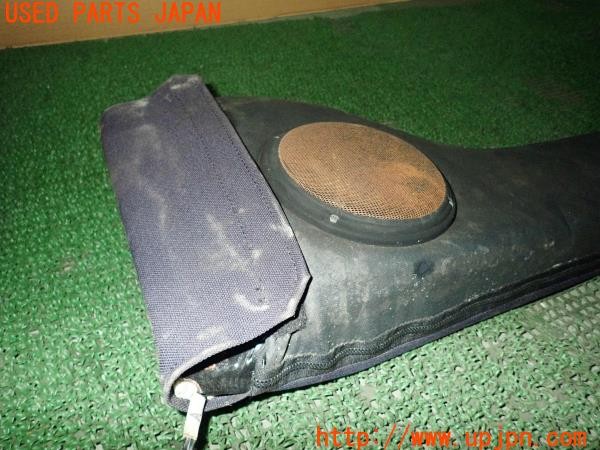 3UPJ=25260535]ジープラングラー(TJ40S)ルーフスピーカー 天井スピーカー ルームランプ 中古_m1