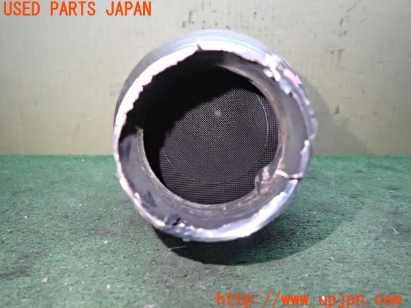 3UPJ=25300159]プリウス(MXWH60)純正 触媒 マニバーター マテリアル 約1.5Kg 切断加工品 ジャンク_m3