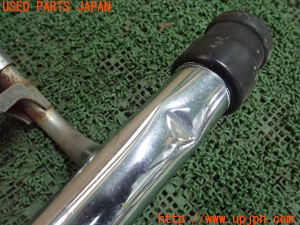 3UPJ=25360058]デリカスペースギア(PD6W)後期 純正 リアバンパーガード 中古_m4