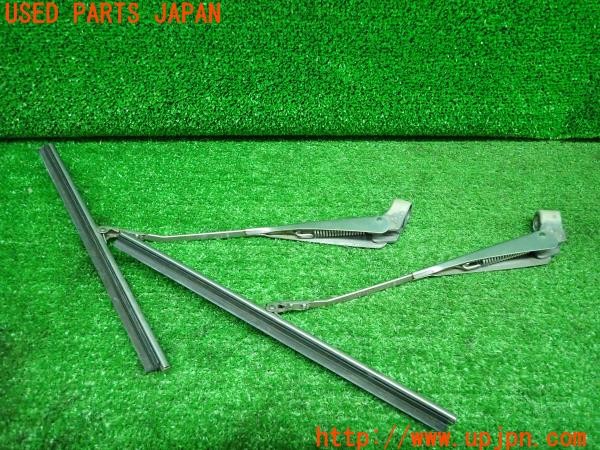 3UPJ=25370065]三菱ジープ(J56)純正 フロント ワイパーブレード アーム 中古_m1