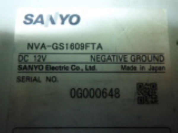 3UPJ=25450565]アウディ TTクーペ(8JBWA)SANYO 三洋 NVA-GS1609FTA メモリーナビ 中古_m4