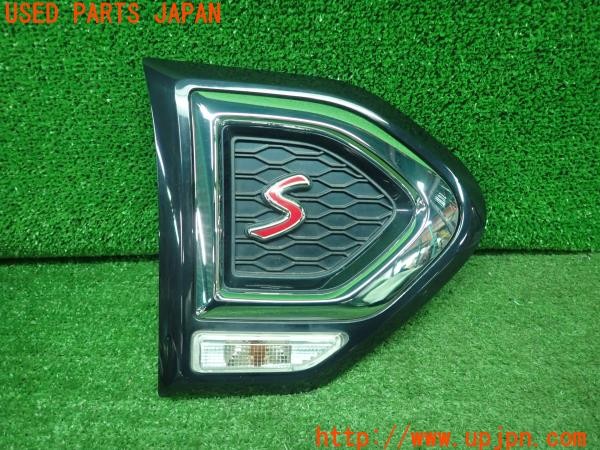3UPJ=25480514]BMW ミニクーパーSD クロスオーバー オール4(YT20 F60)純正 右サイドスカットル ウィンカーレンズ サイドマーカー 中古_m0