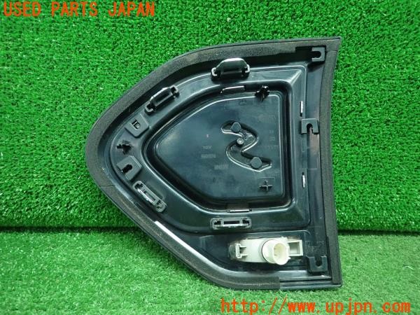 3UPJ=25480514]BMW ミニクーパーSD クロスオーバー オール4(YT20 F60)純正 右サイドスカットル ウィンカーレンズ サイドマーカー 中古_m1