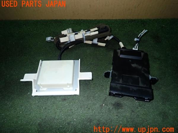 3UPJ=25510503]クラウン アスリート ハイブリッド(AWS210)純正ビルトイン 86980-30080 ETC車載器 中古_m0