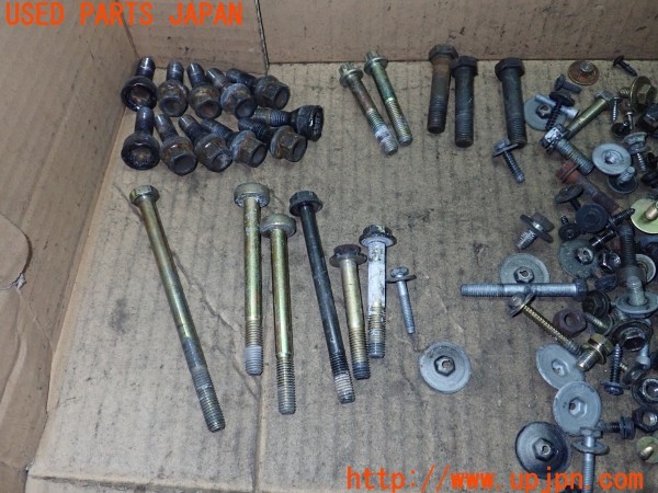 3UPJ=25540720]BMW Z3 ロードスター(CJ28 E36/7)前期 ネジ・ナット・ステー類 セット ジャンク_m1