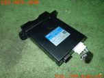 3UPJ=25750503]クラウンマジェスタ(URS206)純正ビルトイン 86980-28030 ETC車載器 中古_s1