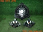 3UPJ=25780535]ハリアー(ZSU60W)前期 純正 861600R140 861600WU50 リアスピーカー 中古_s3