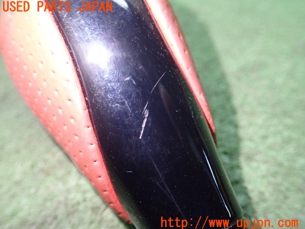 3UPJ=25780614]ハリアー(ZSU60W)前期 社外 シフトノブ 中古_m4