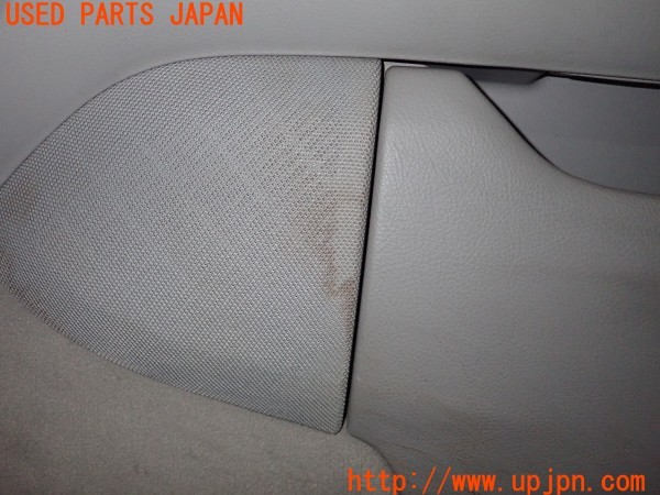 3UPJ=25820637]セルシオ(UCF31)前期 純正 ドア内張り 中古_m4