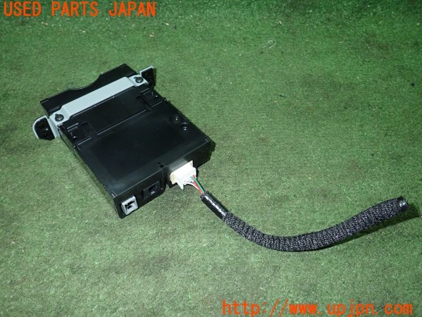 3UPJ=25850503]カローラツーリング ハイブリッド WxB(ZWE219W)純正ビルトイン 86980-30150 ETC車載器 中古_m1