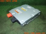 3UPJ=25850580]カローラツーリング ハイブリッド WxB(ZWE219W)純正 6365110 インバーター 中古_s0