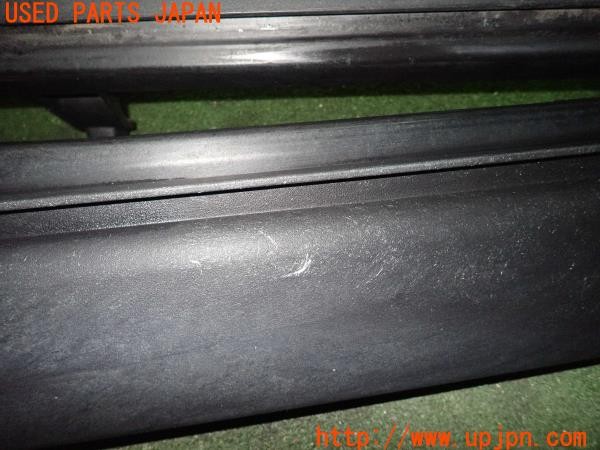 3UPJ=25870013]ジープラングラー(JK38S)純正 55395236A 5539537A ウィンドシールドヘッダーチャンネル 中古_m4