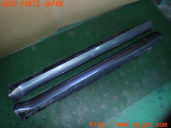 3UPJ=25900025]ポルシェ カイエン ターボ(9PAM4851A 957型)TECHART テックアート サイドステップ 中古_m0
