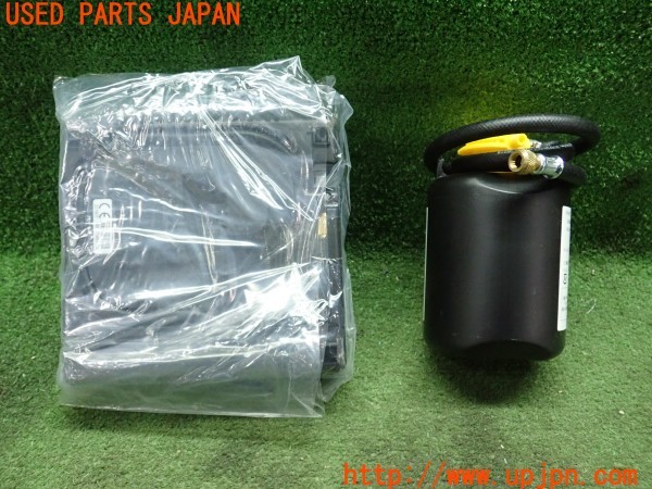 3UPJ=25960625]インサイト(ZE4)純正 パンク修理キット 中古_m1