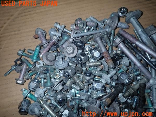 3UPJ=25990720]ロードスター(ND5RC)前期 ネジ・ナット・ステー類 ジャンク_m1