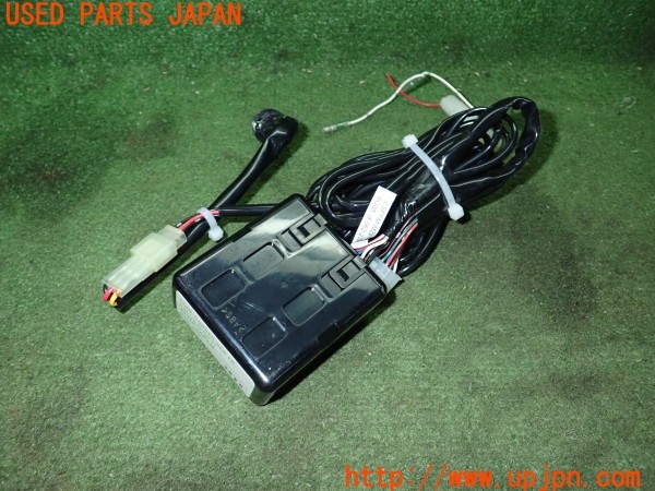 3UPJ=26090540]アウディ TT クーペ(8JBUBF)社外 コーナーセンサーコントロールユニット 中古_m0