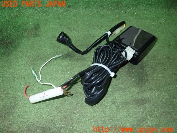 3UPJ=26090540]アウディ TT クーペ(8JBUBF)社外 コーナーセンサーコントロールユニット 中古_m1