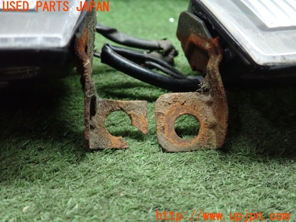 3UPJ=26110523]GTO(Z16A)前期 純正 STANLEY 052-5761 コーナーランプ 中古_m2