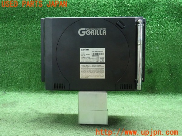 3UPJ=26160548]ジープラングラー スポーツ(TJ40S)三洋電機 SANYO GORILLA NV-HD830DT ポータブルナビ 社外 台座付き 中古_m2