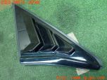 3UPJ=26180012]シビック タイプR(FK8)純正 リアサイドウィンドウルーバー 社外 パネル付き 中古_s1