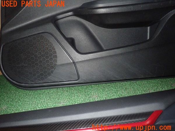 3UPJ=26180637]シビック タイプR(FK8)純正 フロントドア内張り 中古_m1