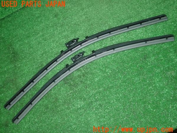 3UPJ=26280065]BMW ミニ(MINI)クーパーD クロスオーバー(YT20 F60)DuelL AG & GIGAMOT AG ギガモット ワイパーブレード 2本セット 中古_m0