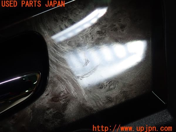 3UPJ=26290637]クラウンハイブリッド アスリートG リボーン ピンク(AWS210)純正 フロントドア内張り 中古_m3