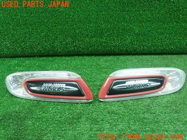 3UPJ=26320514]BMW ミニ(MINI)ジョンクーパーワークス(JCW F56)純正 サイドスカットル ウィンカーレンズ サイドマーカー 左右 中古_m0