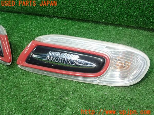 3UPJ=26320514]BMW ミニ(MINI)ジョンクーパーワークス(JCW F56)純正 サイドスカットル ウィンカーレンズ サイドマーカー 左右 中古_m2