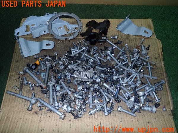 3UPJ=26330720]VW ゴルフ カブリオレ(1KCAVK)ネジ・ナット・ステー類 セット ジャンク_m0