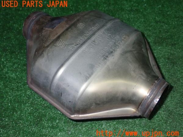 3UPJ=26360153]BMW 320d ツーリング(3D20 F31)純正 触媒 マニバーター マテリアル 約1.8kg 切断加工品 ジャンク_m1