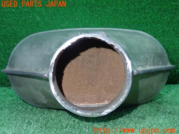 3UPJ=26360153]BMW 320d ツーリング(3D20 F31)純正 触媒 マニバーター マテリアル 約1.8kg 切断加工品 ジャンク_m2
