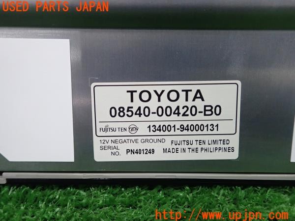 3UPJ=26400559]エスクァイア ハイブリッド(ZWR80G)純正 フリップダウンモニター 08540-00420-B0 134001-94000131 中古_m4