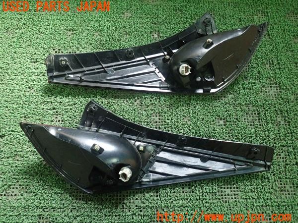 3UPJ=26430547]フェアレディZ(HZ33)前期 社外 テールランプ スモーク塗装 中古_m1